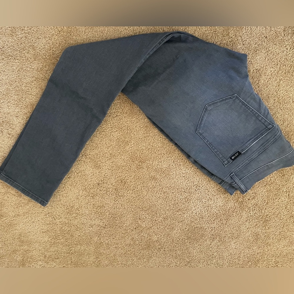 Joe’s Slim Fit